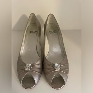 Original Stuart Weizman, Gemmamid Peep Toe Kitten Heels